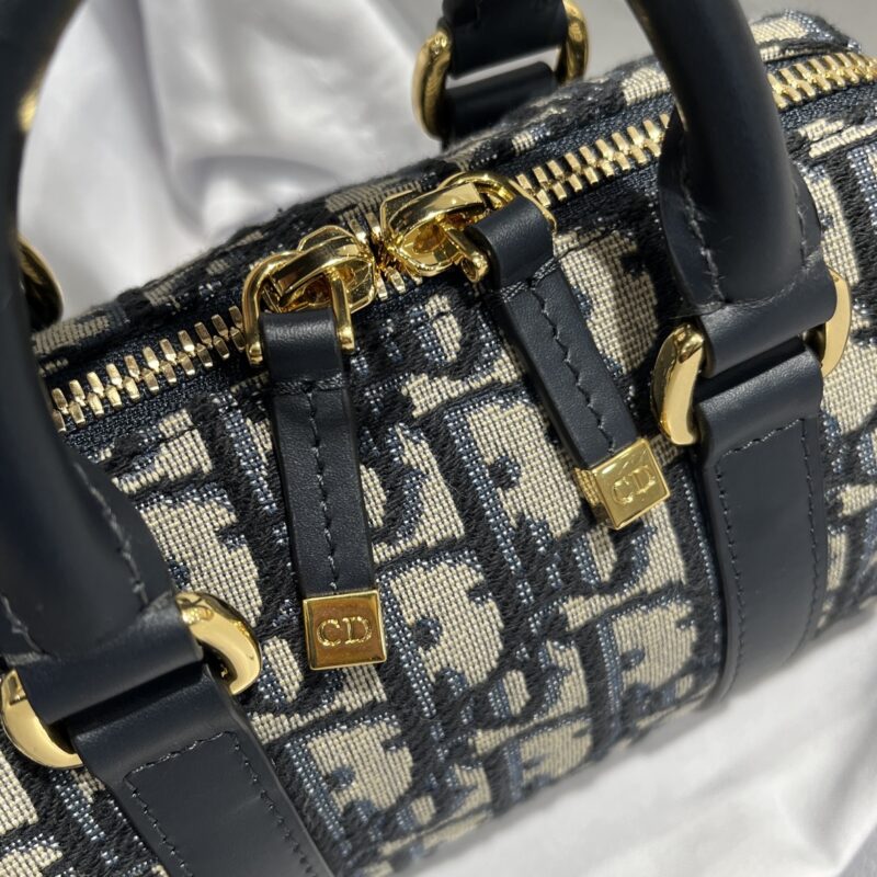 Nano Dior Groove 17 Bag Blue Dior Oblique Jacquard - Image 3