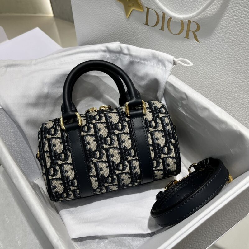 Replica Nano Dior Groove 17 Bag Blue Dior Oblique Jacquard – Replica Dior Mini Crossbody Bag