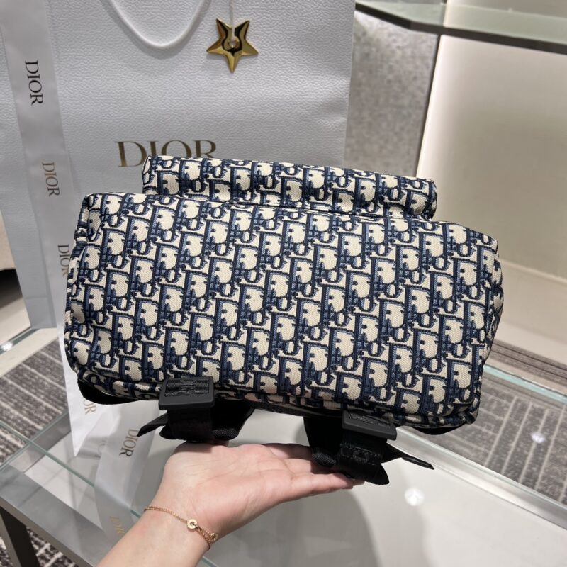 DiorTravel Backpack Blue Dior Oblique Jacquard - Image 3