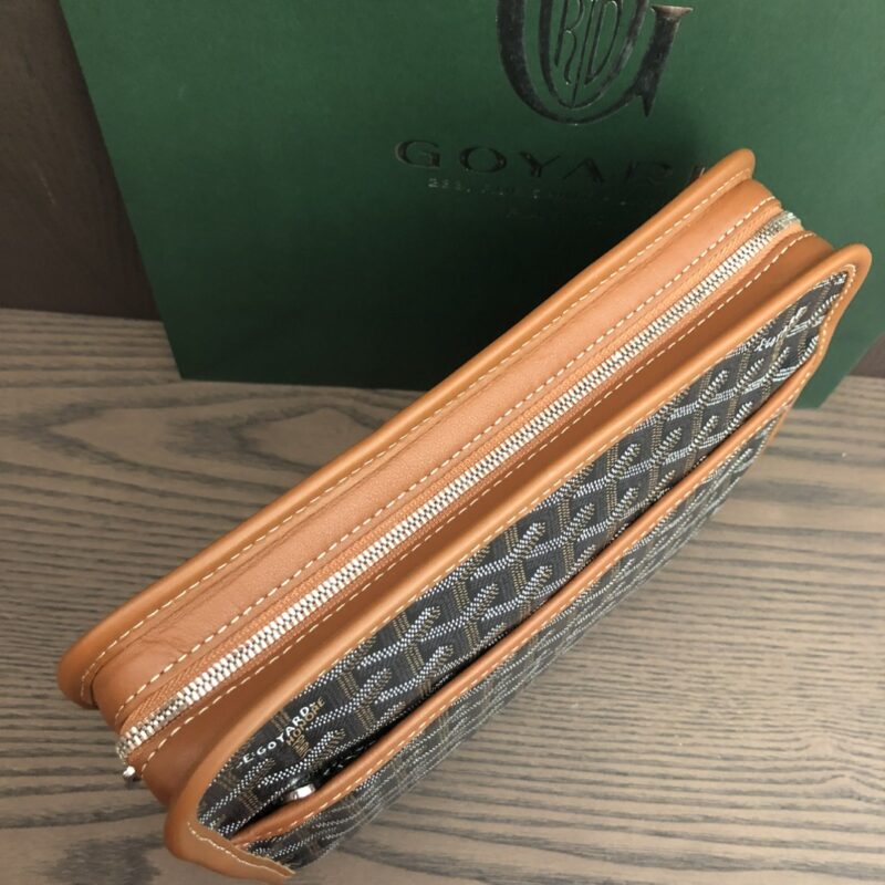 Goyard Jouvence MM Toiletry Bag Black & Tan - Image 7