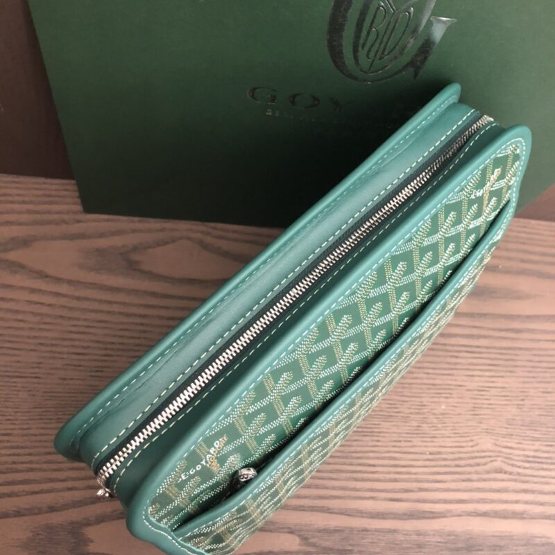 Goyard Jouvence MM Toiletry Bag Green - Image 4