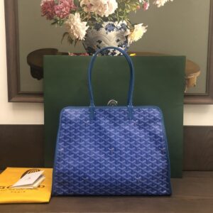 Replica Goyard Hardy PM Bag Blue – Luxury Designer Handbag in Goyardine Canvas with Leather Trims and Iconic Goyard Branding