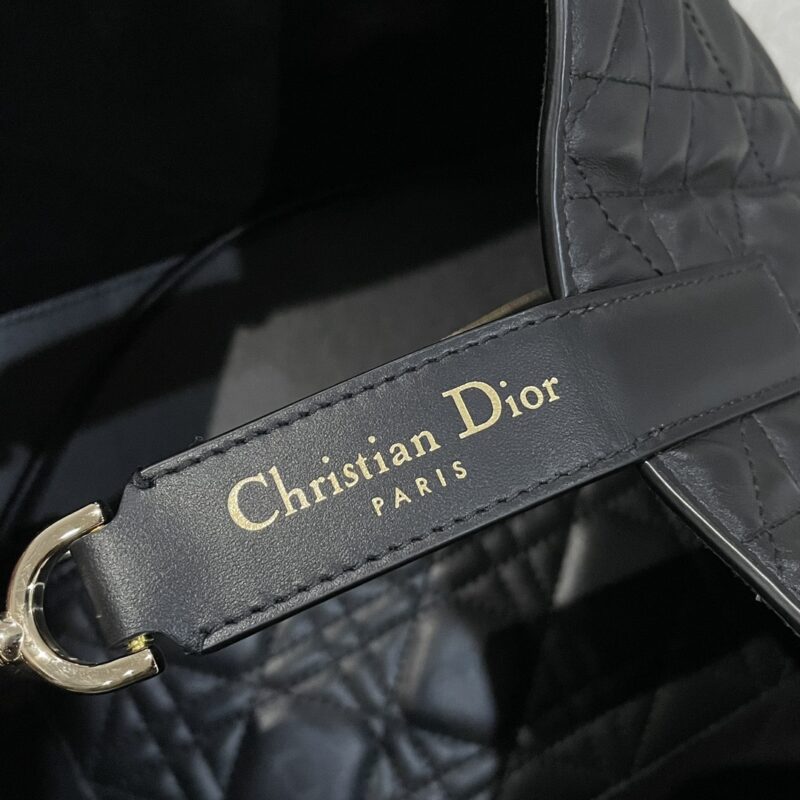 Medium Dior Toujours Bag Black Macrocannage Calfskin - Image 9