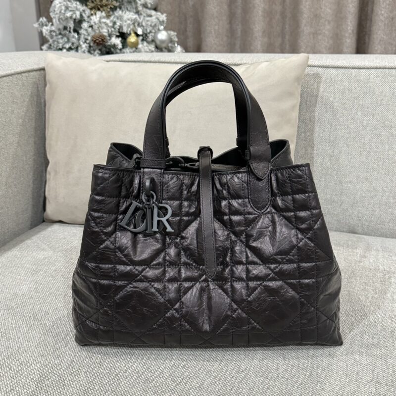 Medium Dior Toujours Bag Black Macrocannage Crinkled Calfskin