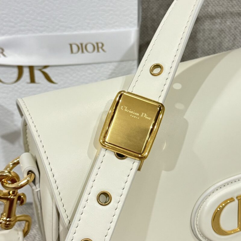 Medium Dior Bobby Bag Latte Box Calfskin - Image 3