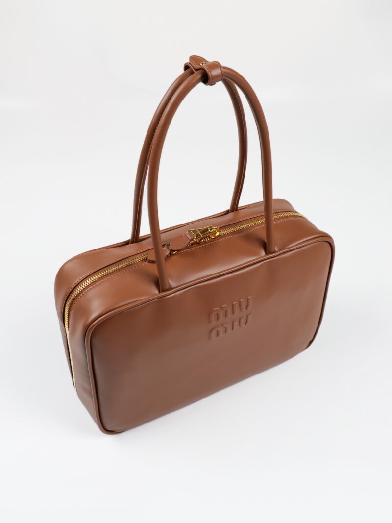 Miumiu Leather Beau bag Cognac - Image 2