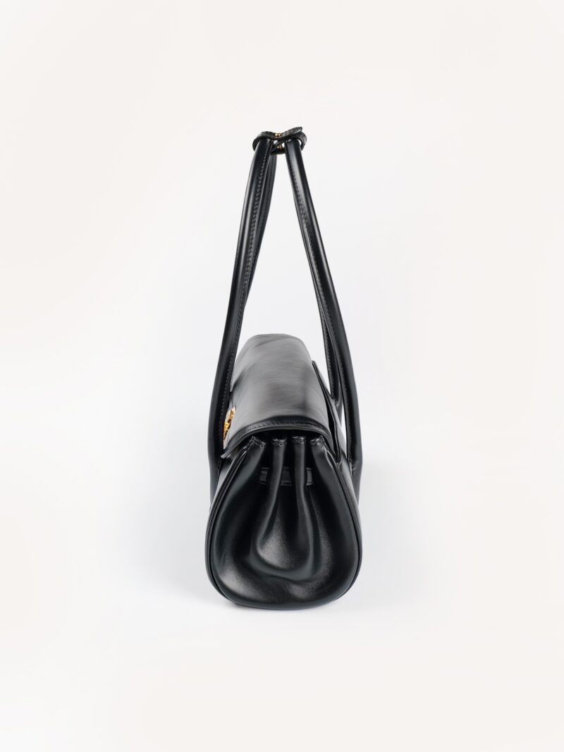 Miumiu Leather shoulder bag Black - Image 2