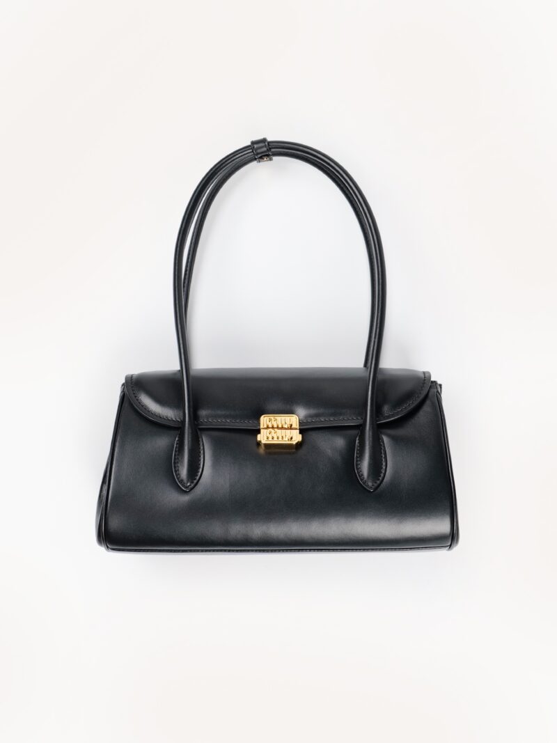 Replica Miu Miu Leather Shoulder Bag in Black – Timeless Design with Premium Leather and Iconic Miu Miu Detail