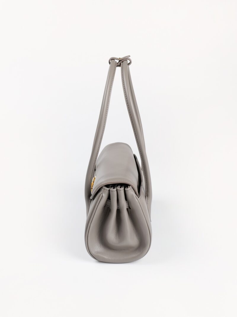 Miumiu Leather shoulder bag Clay Grey - Image 2