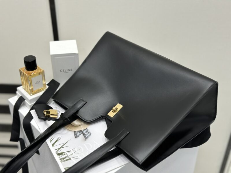 Celine CABAS 16 Black - Image 3