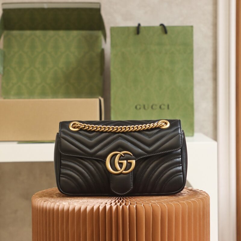 Replica Gucci GG Marmont Small Shoulder Bag in Black Leather