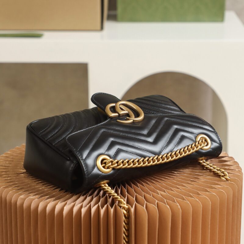 GG Marmont small shoulder bag Black Leather - Image 8