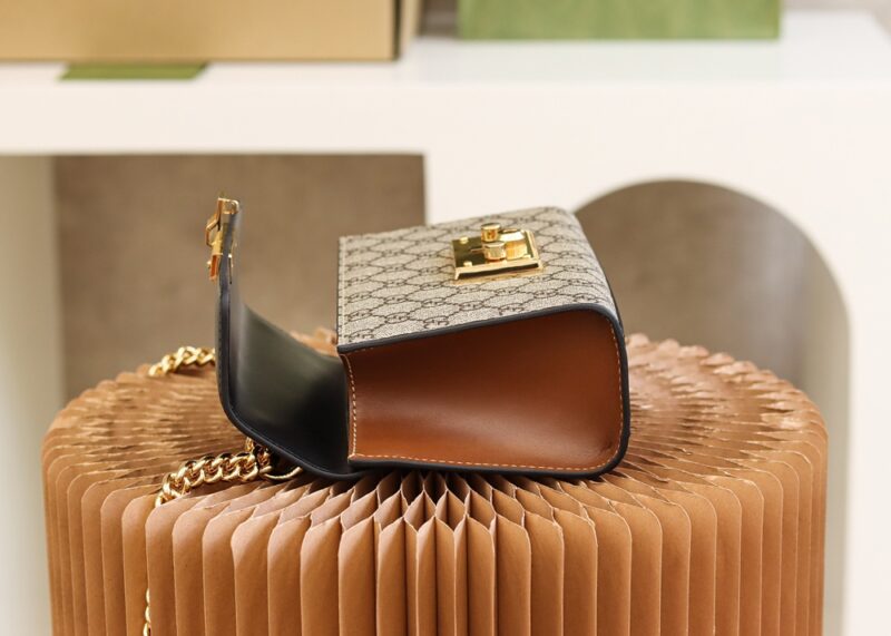 Gucci Padlock small shoulder bag - Image 7