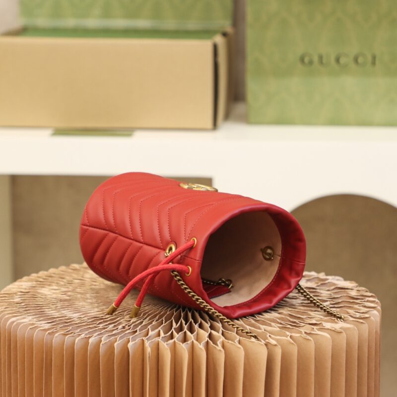 Gucci GG Marmont mini bucket bag Red - Image 4