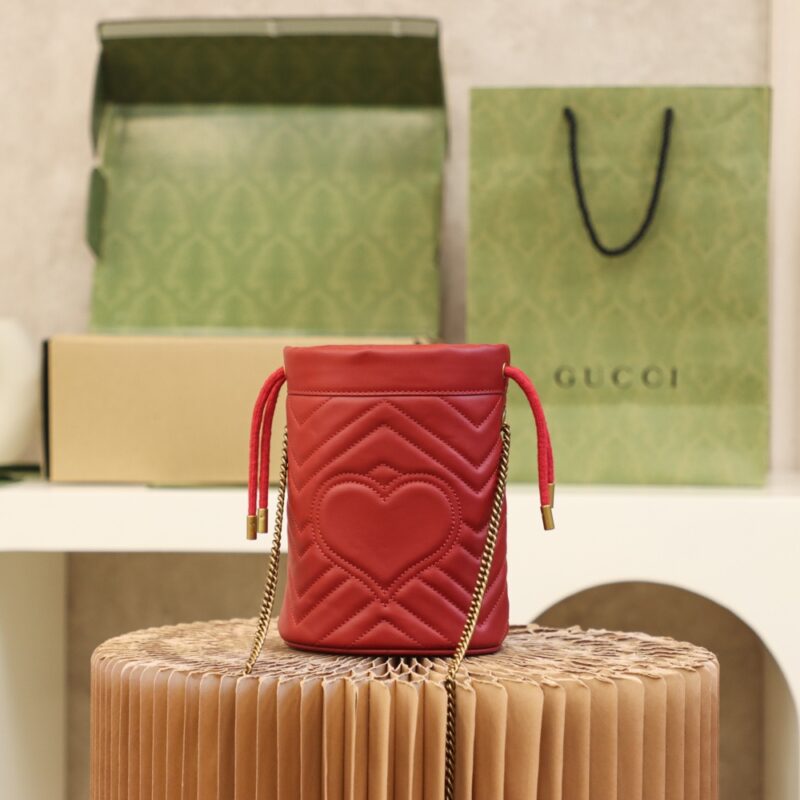 Gucci GG Marmont mini bucket bag Red - Image 2