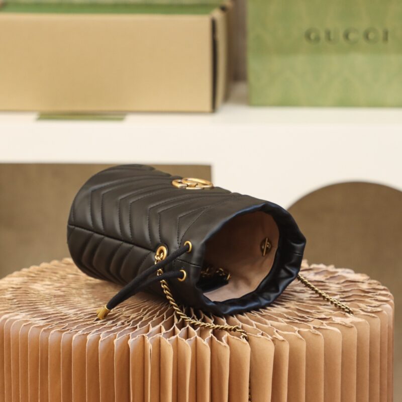 Gucci GG Marmont mini bucket bag Black - Image 2