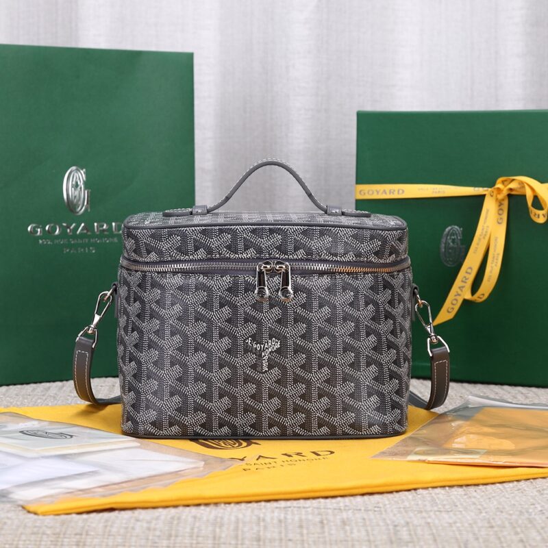 Replica Goyard Muse Vanity Case Grey – Iconic Goyardine Canvas Designer-Inspired Vanity Case