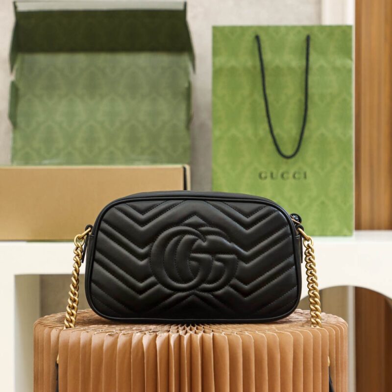 Gucci GG Marmont small shoulder bag Black - Image 9