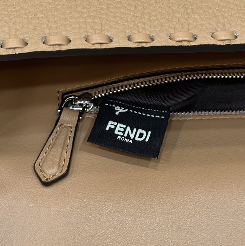 Fendi Baguette Cappuccino-coloured Selleria bag with 612 hand-sewn stitches - Image 9