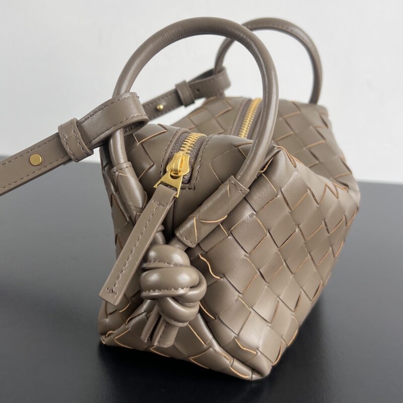 Bottega Veneta Top Handle Loop Pinecone - Image 3