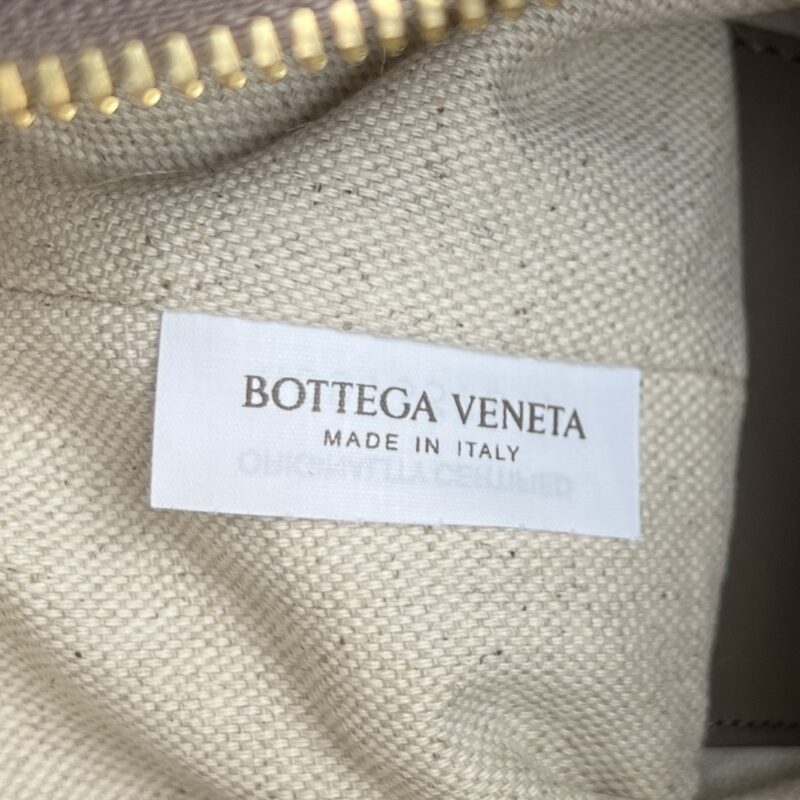 Bottega Veneta Top Handle Loop Pinecone - Image 6