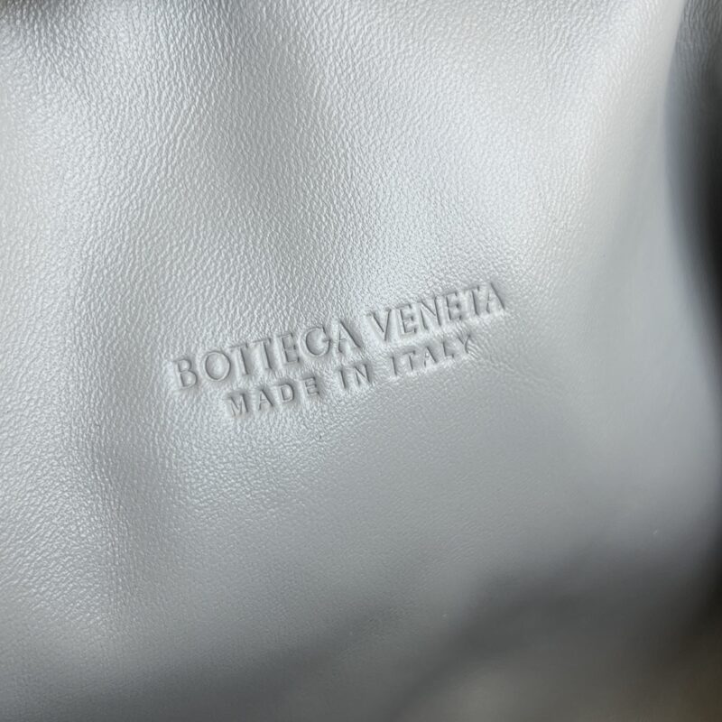 Bottega Veneta Small Lauren 1980 Sterling - Image 4