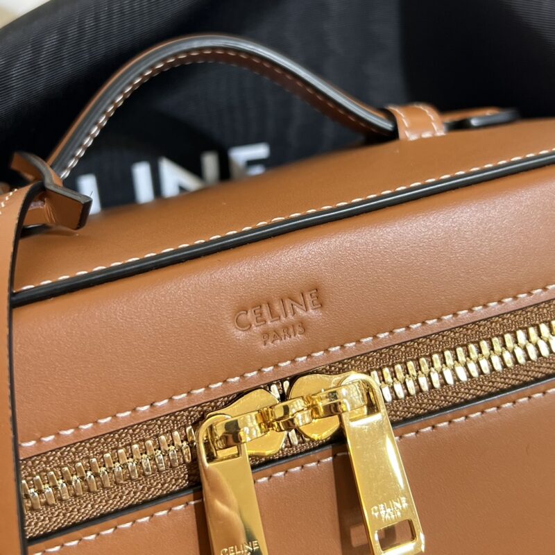 CELINE VANITY in Natural Calfskin - Image 7