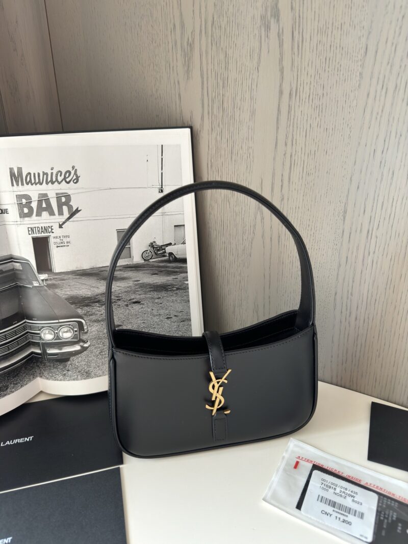 YSL MINI LE 5 À 7 IN SMOOTH LEATHER Black - Image 8