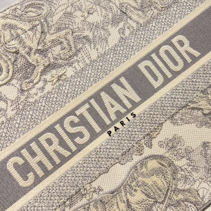 Medium Dior Book Tote Ecru and Gray Toile de Jouy Embroidery - Image 7