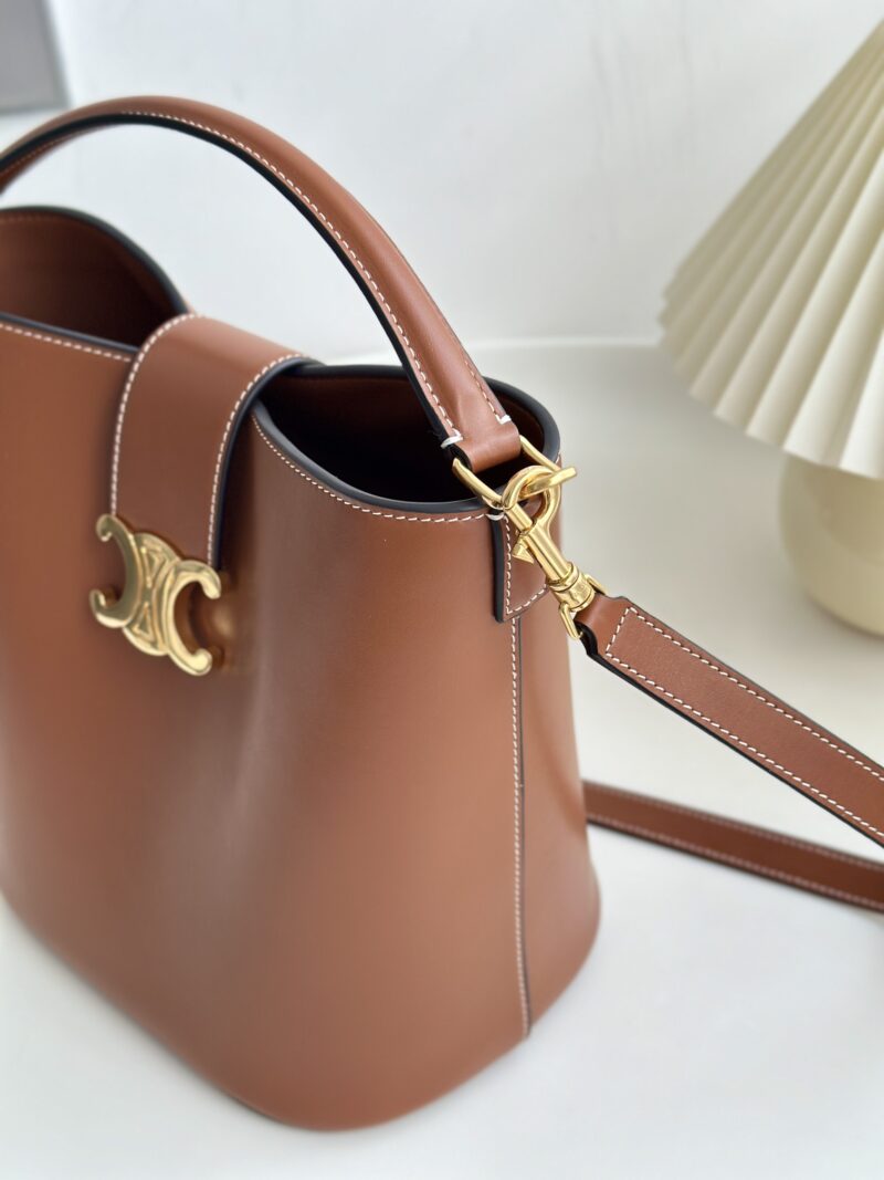 Celine MEDIUM LOUISE BAG in SMOOTH CALFSKIN Tan - Image 2