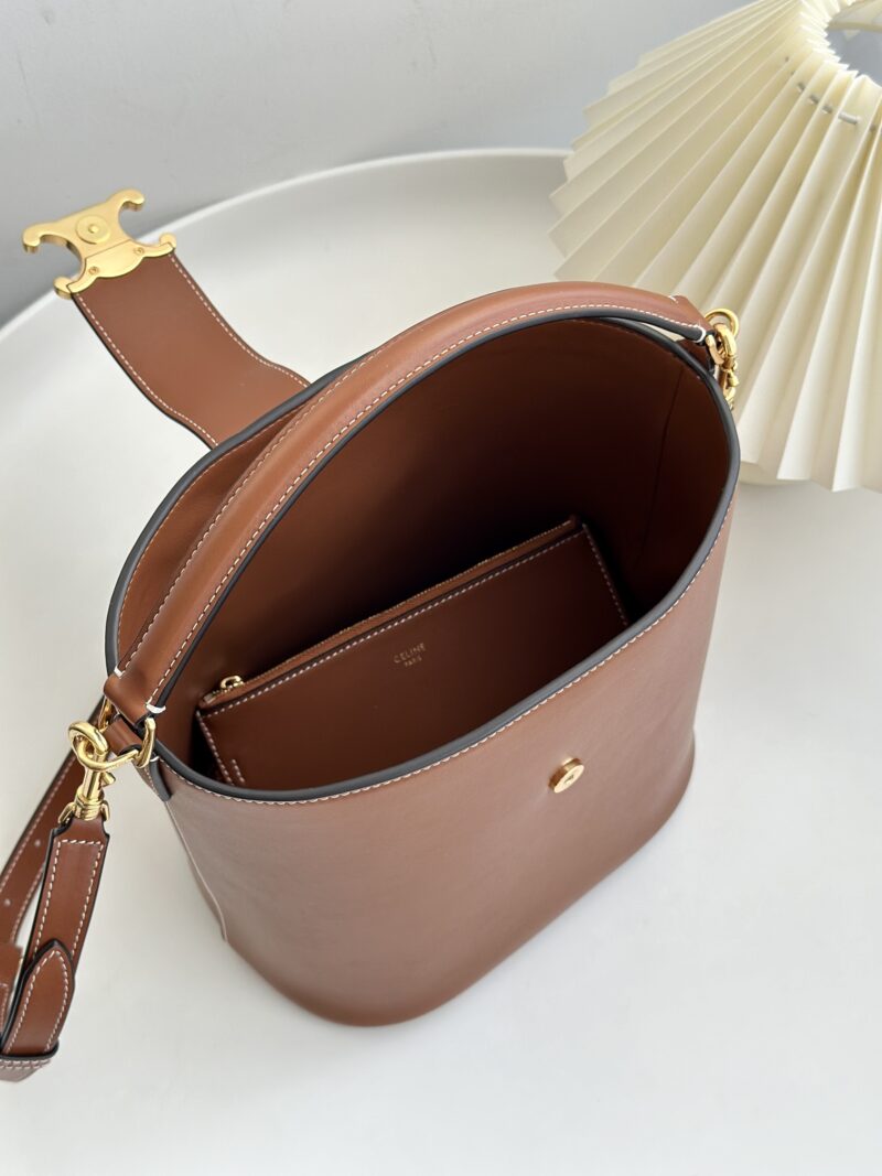 Celine MEDIUM LOUISE BAG in SMOOTH CALFSKIN Tan - Image 5