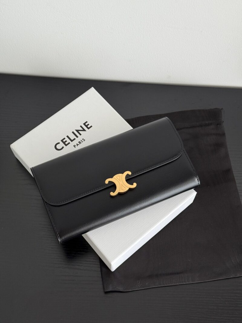 Celine LARGE WALLET TRIOMPHE in Shiny calfskin - Image 5