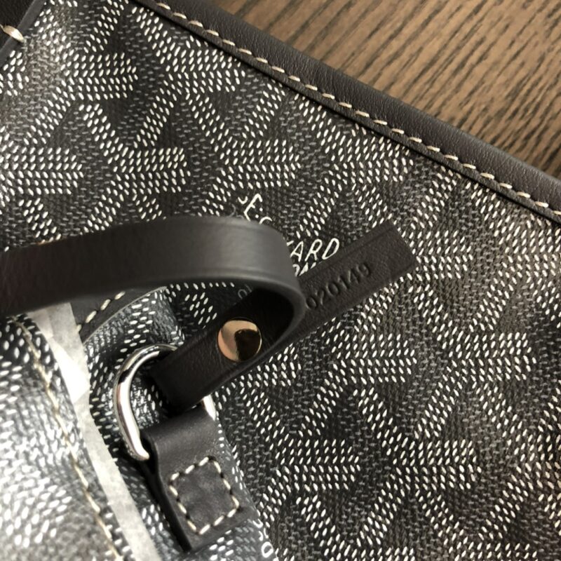 Goyard Saint Louis PM Bag Grey - Image 2