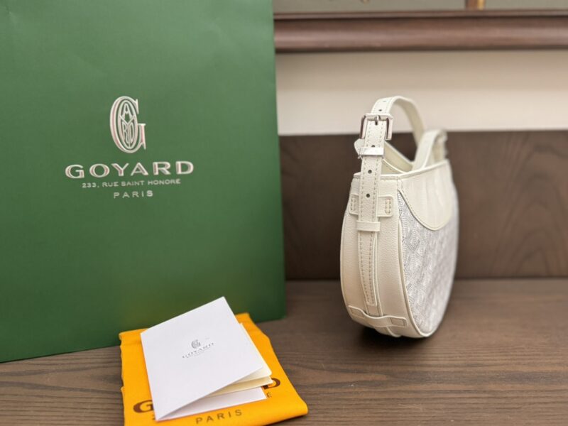 Goyard White Hirondelle bag - Image 7