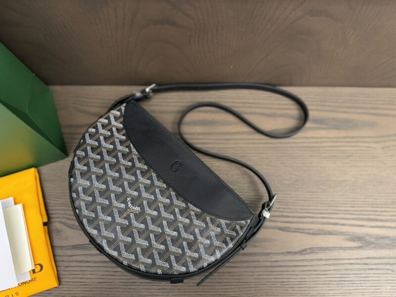 Goyard Black Hirondelle bag - Image 7