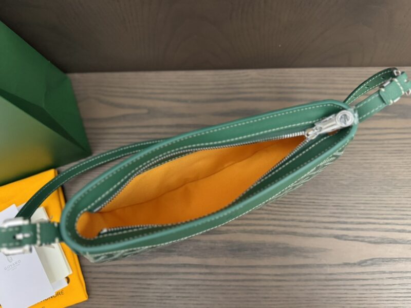 Goyard Green Hirondelle bag - Image 3