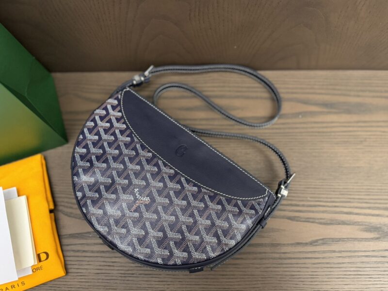 Goyard Navy Blue Hirondelle bag - Image 8