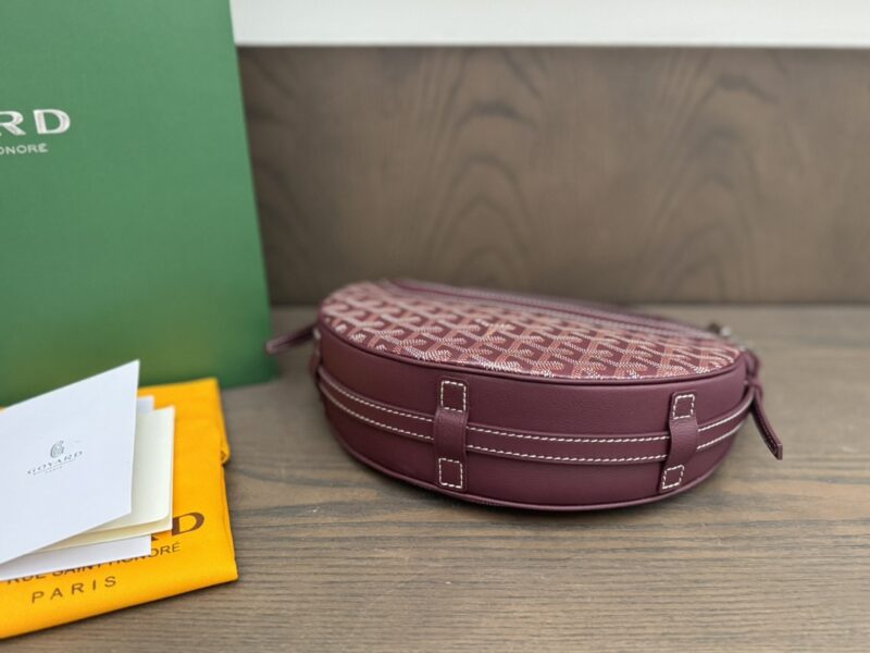 Goyard Burgundy Hirondelle bag - Image 3