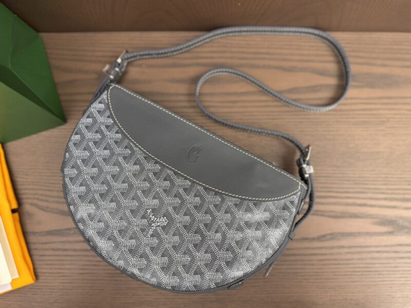 Goyard Grey Hirondelle bag - Image 9