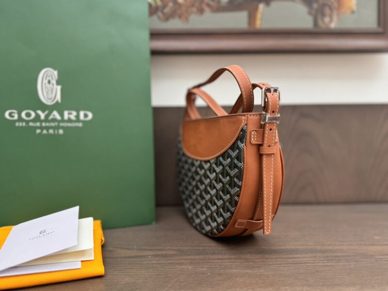 Goyard Tan Hirondelle bag - Image 2