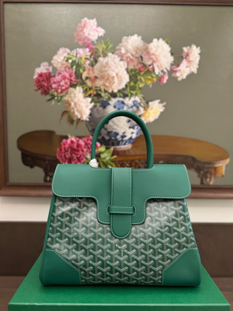 Replica Goyard Saïgon Tote Bag Green Front View