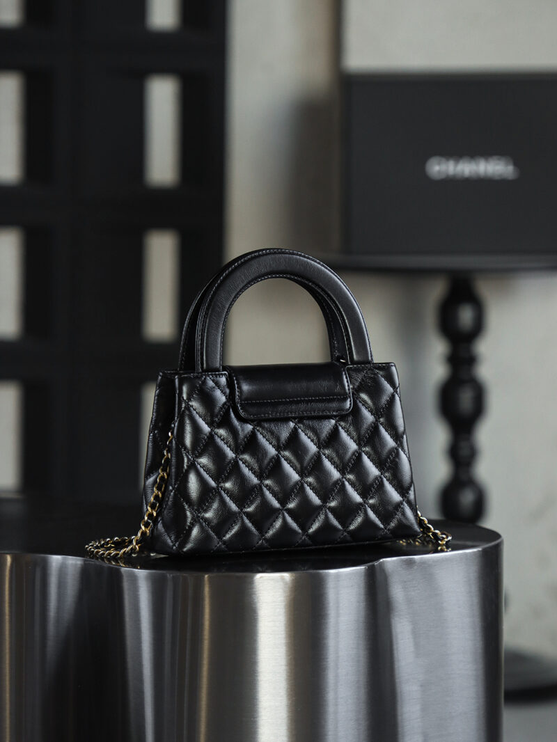 Chanel Kelly Top Handle Shopping Bag - Image 4