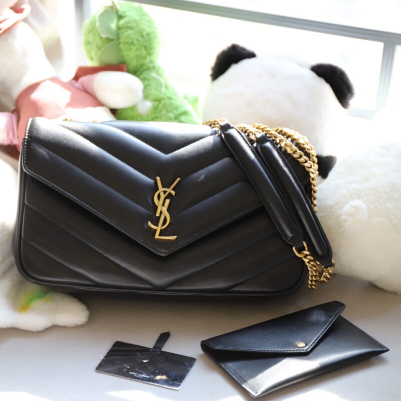 Replica YSL Loulou Medium in Matelassé Lambskin Black Front View