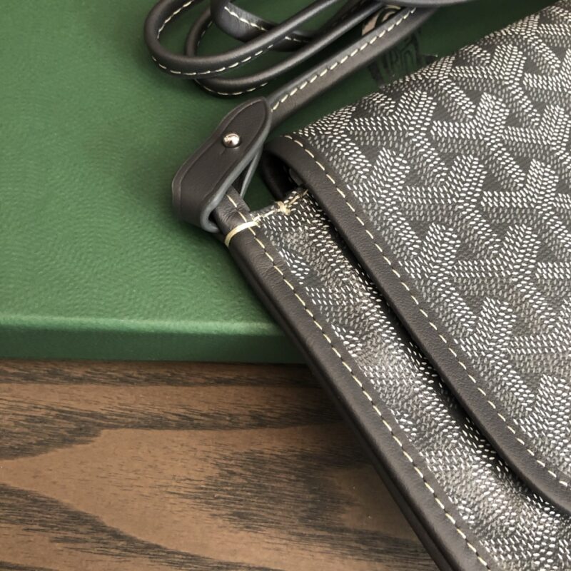 Goyard Grey Plumet Pocket Wallet - Image 7